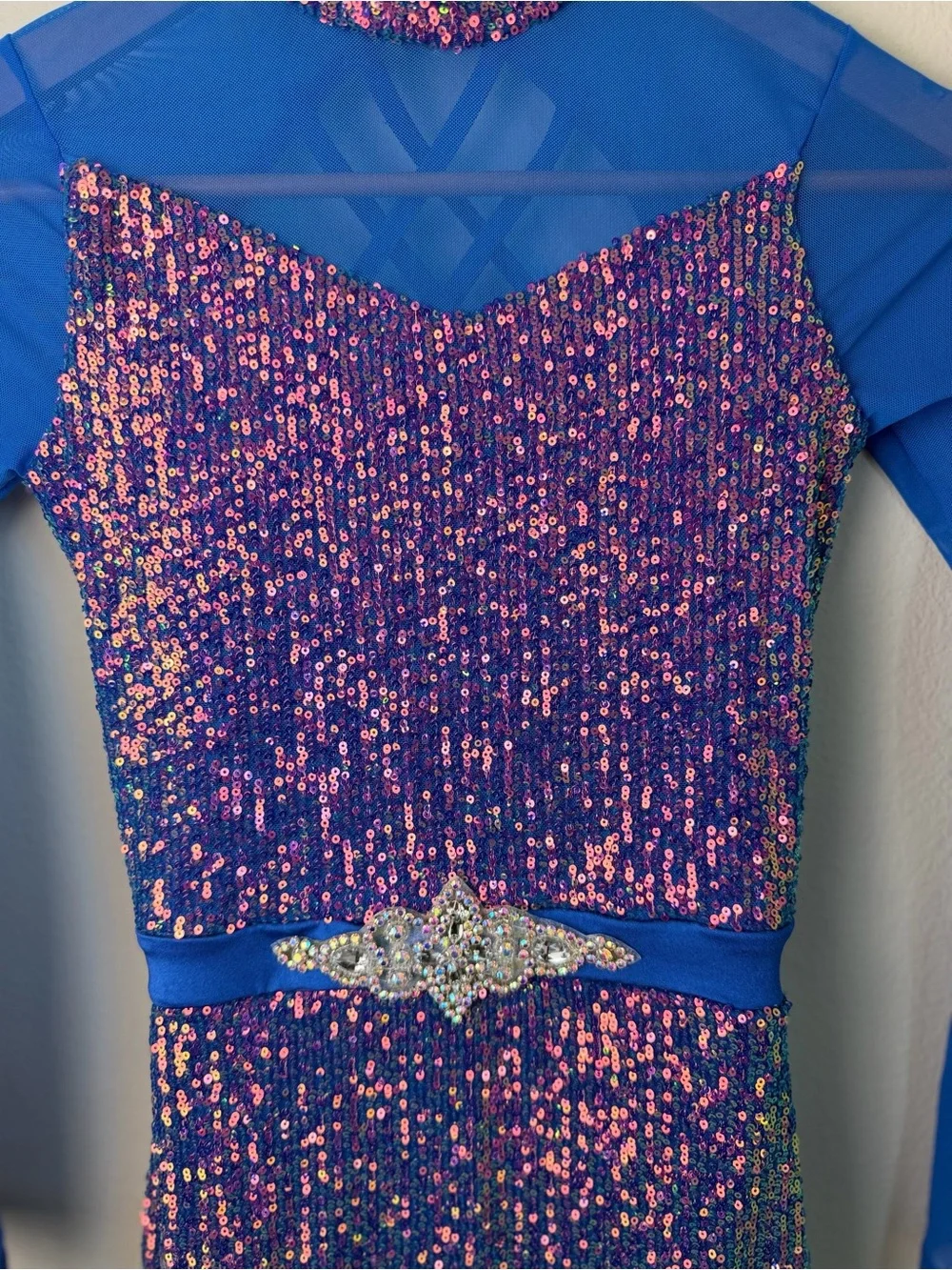 Weissman sparkling blue